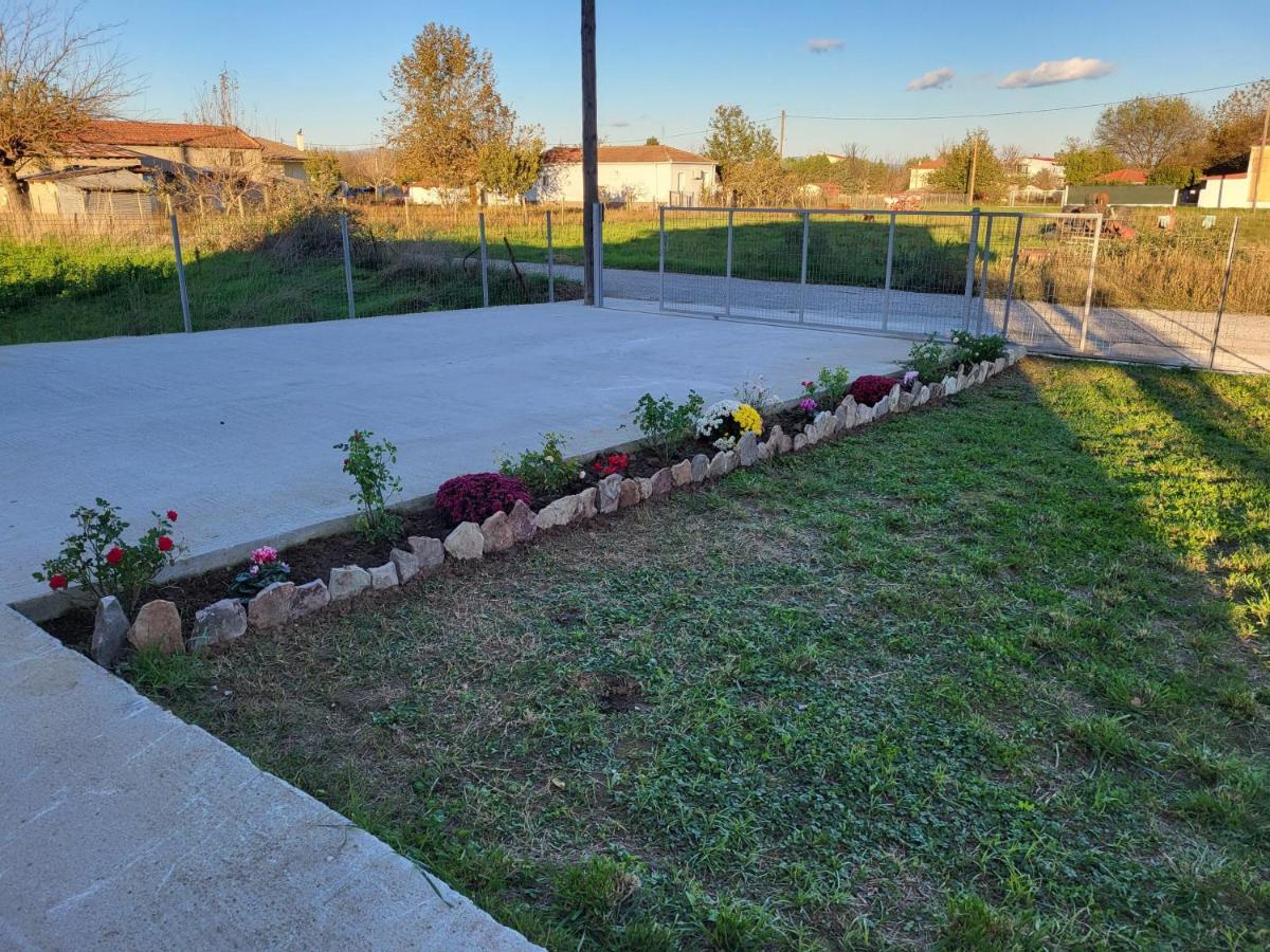 Countryside Apartments First Floor Tríkala Zewnętrze zdjęcie